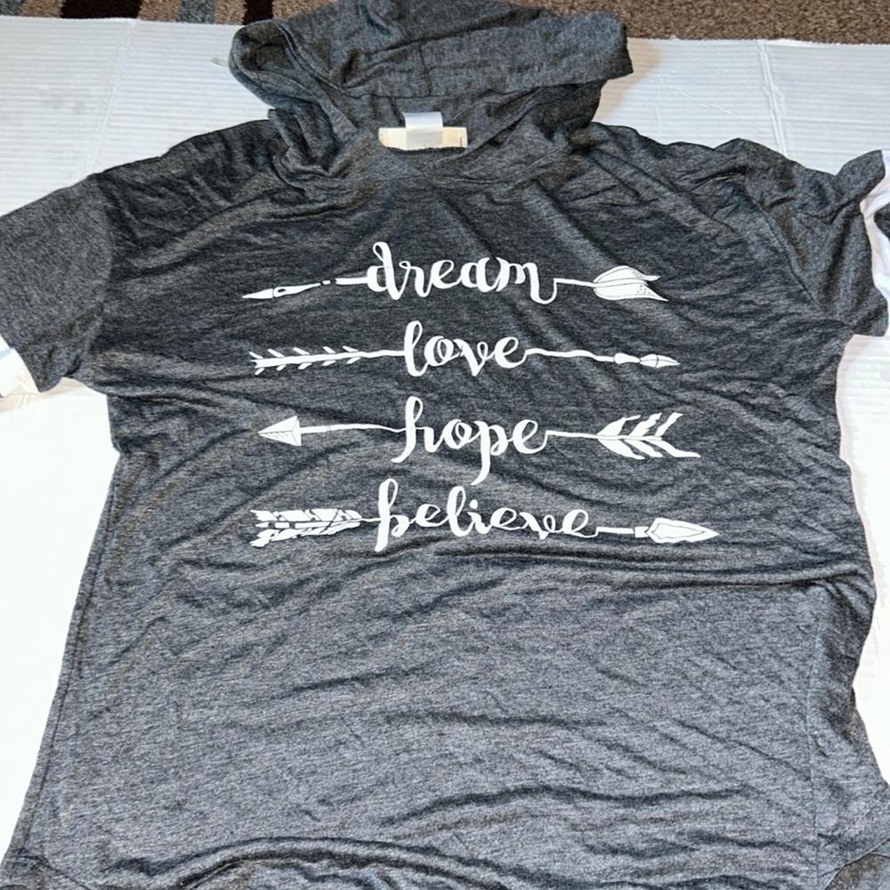 NWOT 23 Love Street Hooded Top